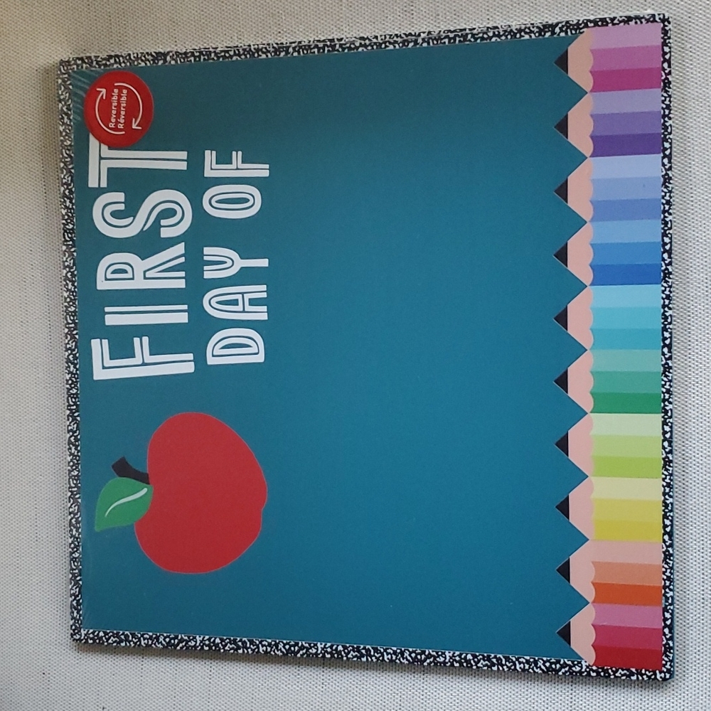 REVERSIBLE CHALK BOARD SIGN